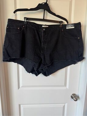Abercrombie & Fitch Black The Mom Short